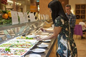 Buffet - Hotel Mediterraneo Benidorm (Benidorm)