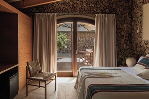 Quarto casal, terraço | 1 quarto, cofres nos quartos, berços grátis, Wi-Fi de cortesia