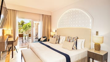 Minibar, in-room safe, desk, blackout drapes