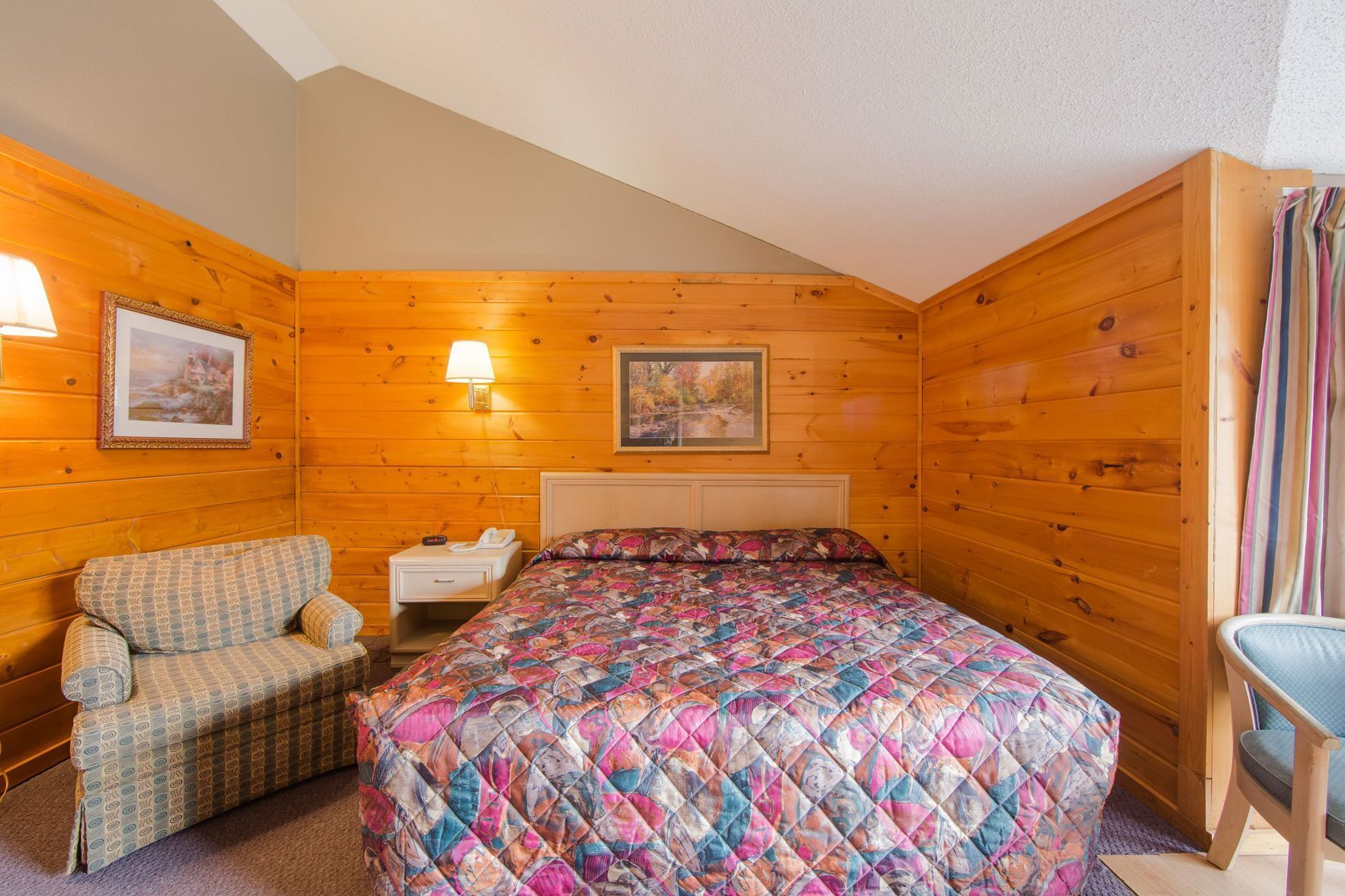 Desk, blackout drapes, iron/ironing board, free WiFi