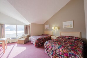 Dobbeltrom – deluxe | Skrivebord, blendingsgardiner, strykejern/-brett og wi-fi (inkludert)