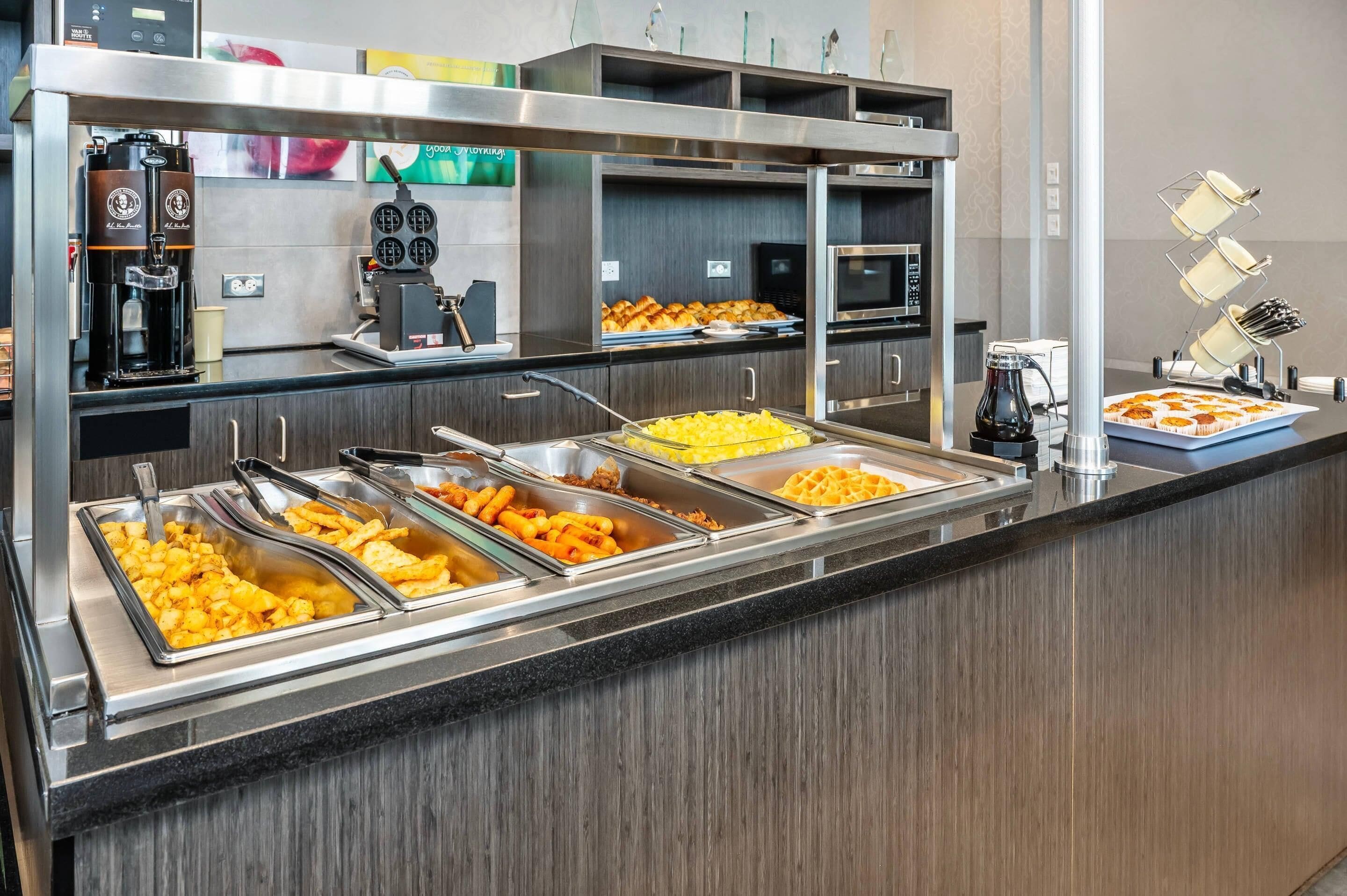Free daily buffet breakfast