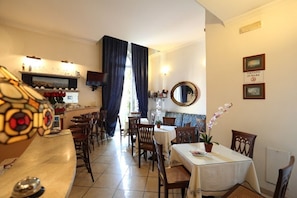 Bar (on property) - Bovio Suite (Naples)