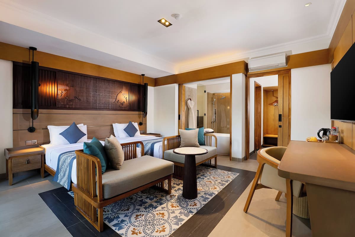 Grand Deluxe Room