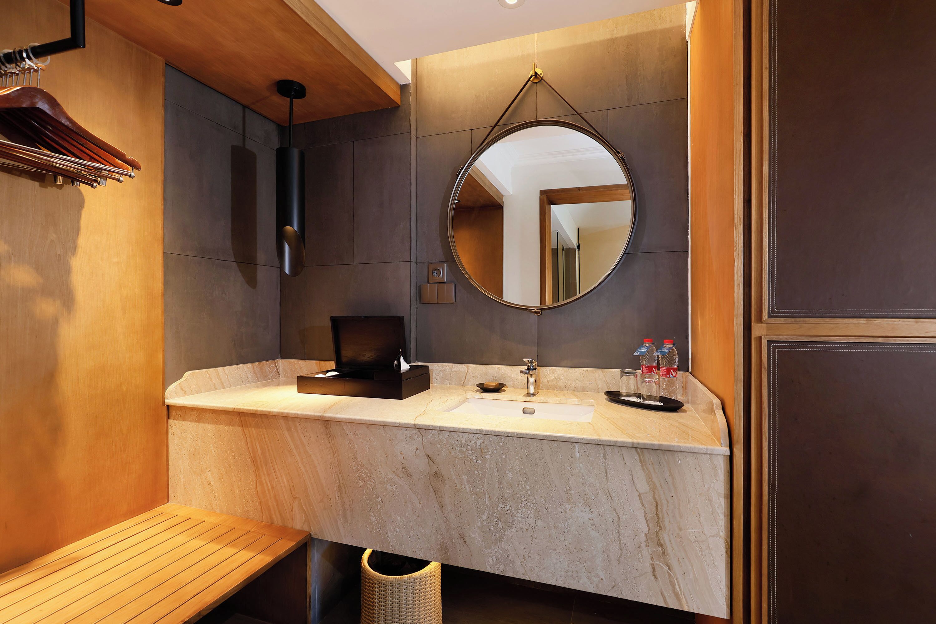 grand deluxe room | bathroom | shower, free toiletries, hair dryer, bathrobes