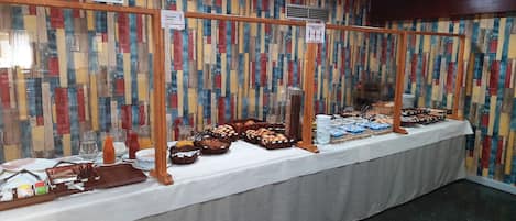Daily buffet breakfast (EUR 9 per person)