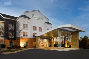 Exterior - Fairfield Inn & Suites by Marriott Winchester (Winchester)