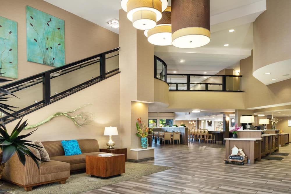 Holiday Inn Phoenix - Chandler by IHG