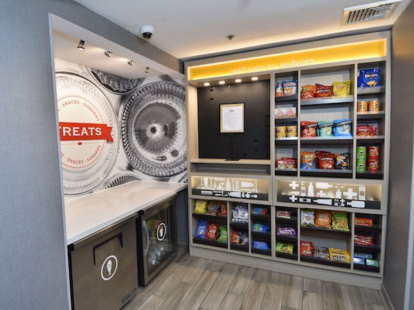 Snack bar