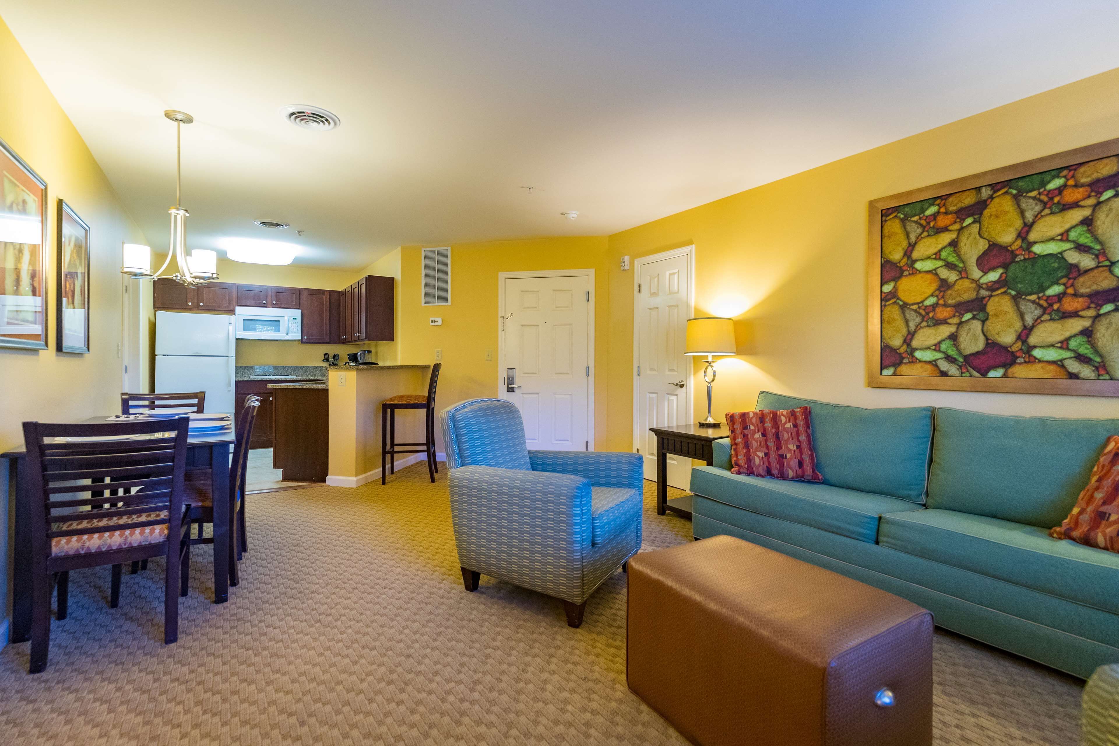 Zimmersafe, Bügeleisen/Bügelbrett, Bettwäsche