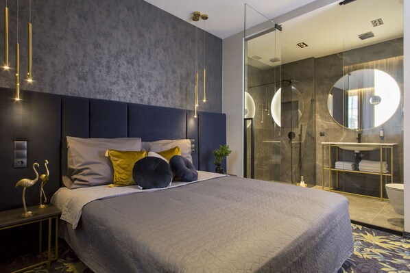 Allergikerbettwaren, Zimmersafe, Schreibtisch, schallisolierte Zimmer