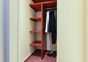 Triple Room, Non Smoking, Private Bathroom | In-room safe, desk, iron/ironing board, free WiFi