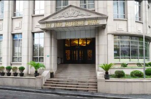 Entrée de l’hébergement