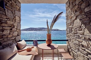 Superior Room Sea Front | Σεντόνια από αιγυπτιακό βαμβάκι, κλινοσκεπάσματα υψηλής ποιότητας 