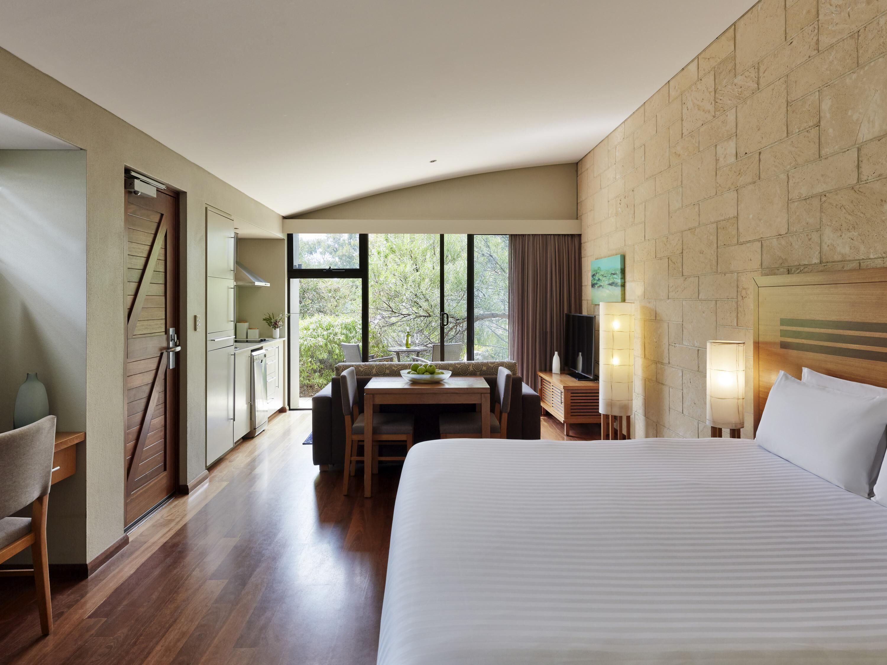 Studio, One King Bed | Egyptian cotton sheets, premium bedding, in-room safe, desk