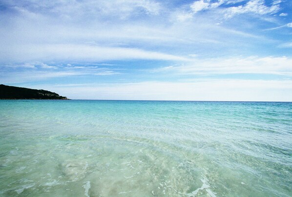 En la playa