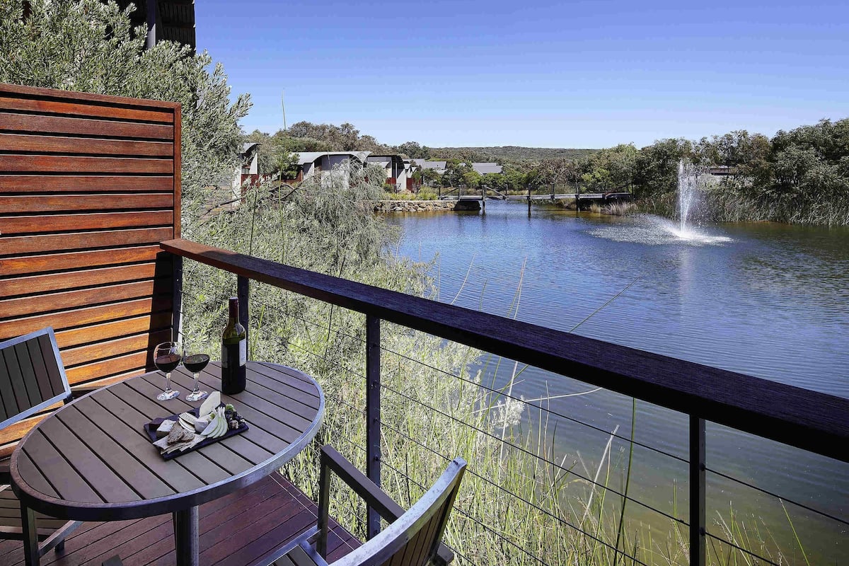 Studio, One King Bed, Lake View