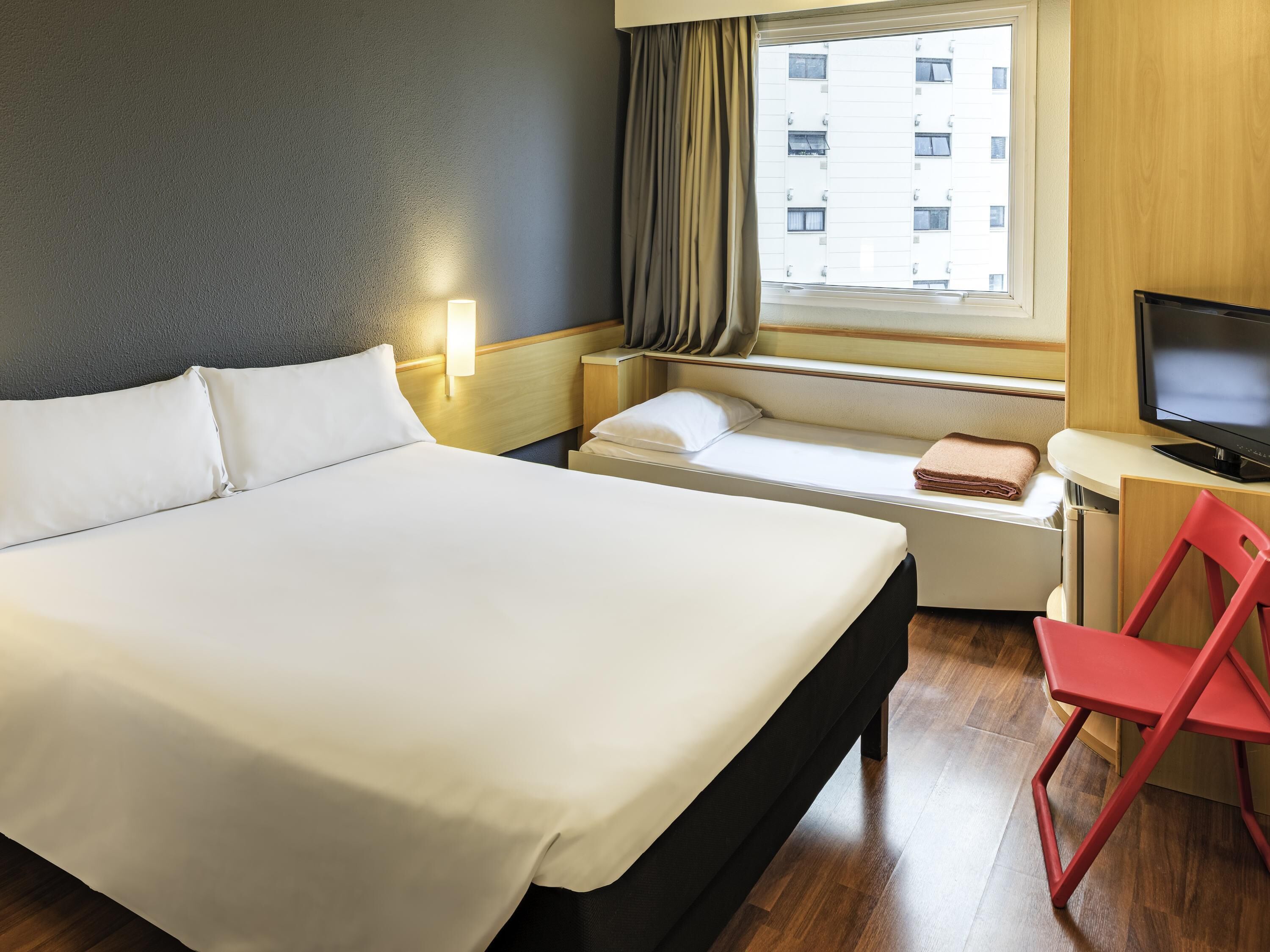 Minibar, in-room safe, desk, blackout curtains