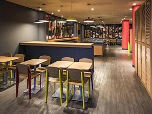 Breakfast, lunch and dinner served - ibis Santo Andre (Santo André)