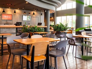 Bar (on property) - ibis Santo Andre (Santo André)