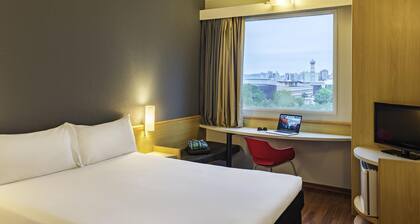 ibis Santo Andre