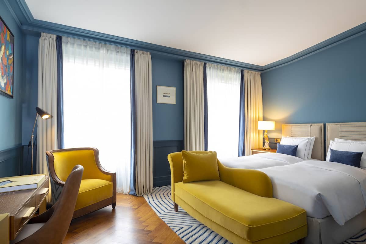 Superior Twin Room, Balcony | Premium bedding, minibar, in-room safe, desk