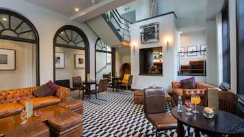 Aperto a pranzo e a cena