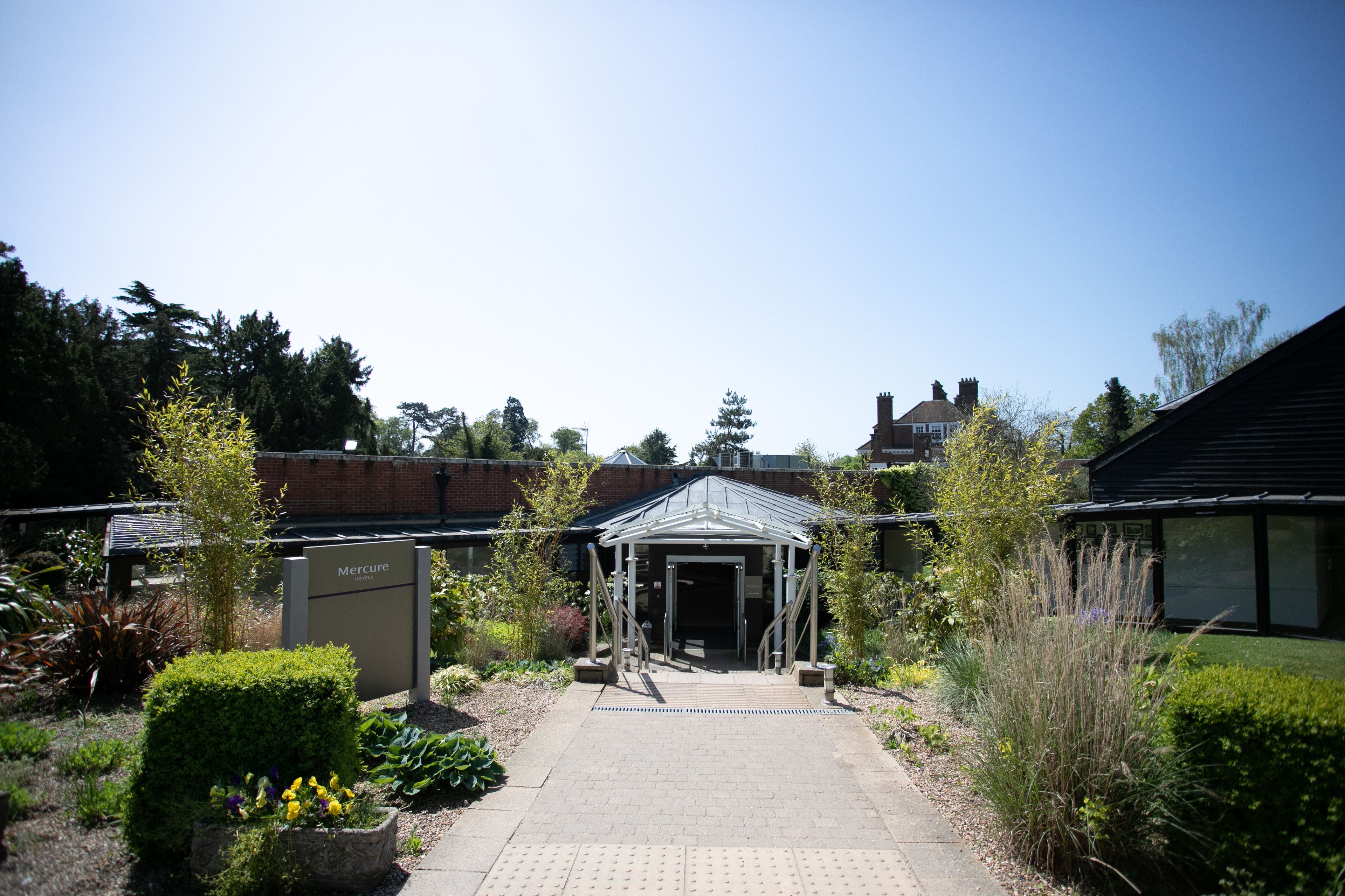 Photo - Mercure London North Watford Hunton Park Hotel