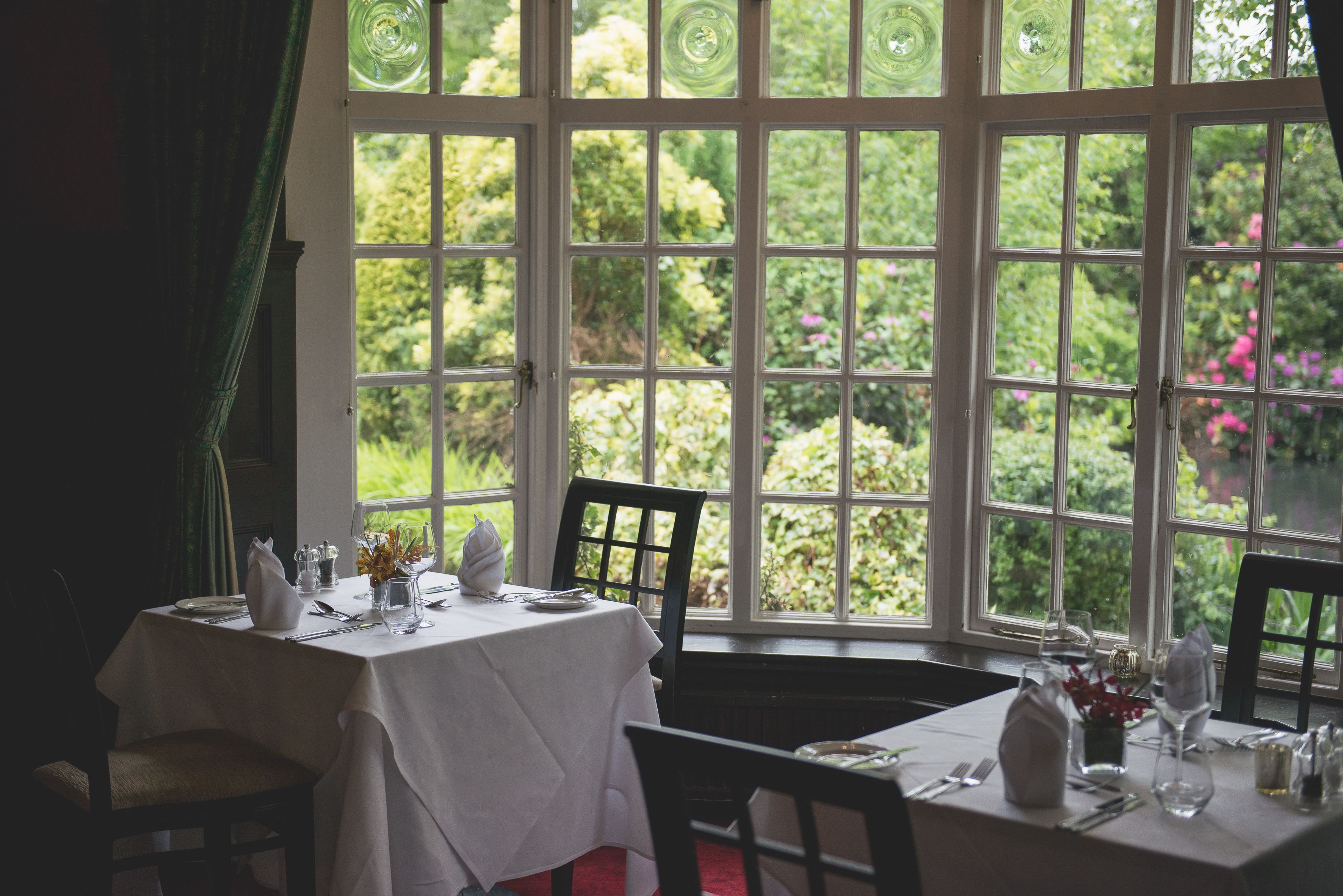 breakfast, lunch, dinner served; british cuisine, garden views