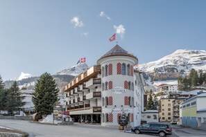 Terrace/patio - Turmhotel Victoria (Davos)