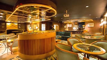 Sports bar