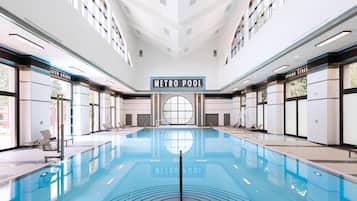 من حمّامات السباحة المغطاة، حمّام سباحة خارجي موسمي