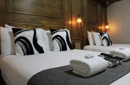 Premium Room | 1 bedroom, individually decorated, individually furnished