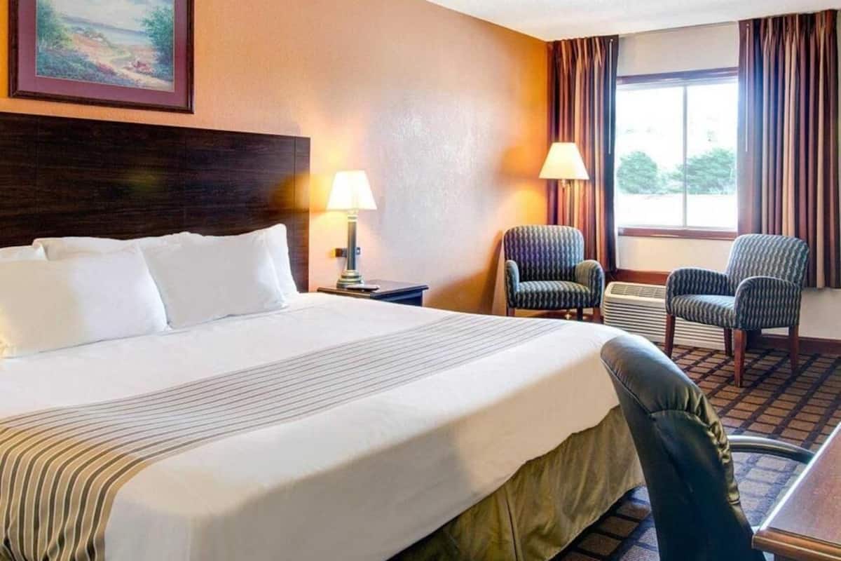 Desk, iron/ironing board, free cribs/infant beds, rollaway beds