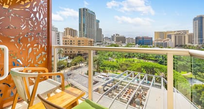 Luana Waikiki Hotel & Suites