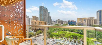 Luana Waikiki Hotel & Suites