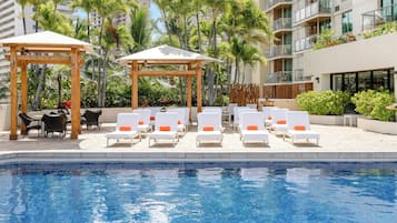 Outdoor pool, open 9:00 AM to 9:00 PM, free cabanas, sun loungers