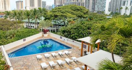 Luana Waikiki Hotel & Suites