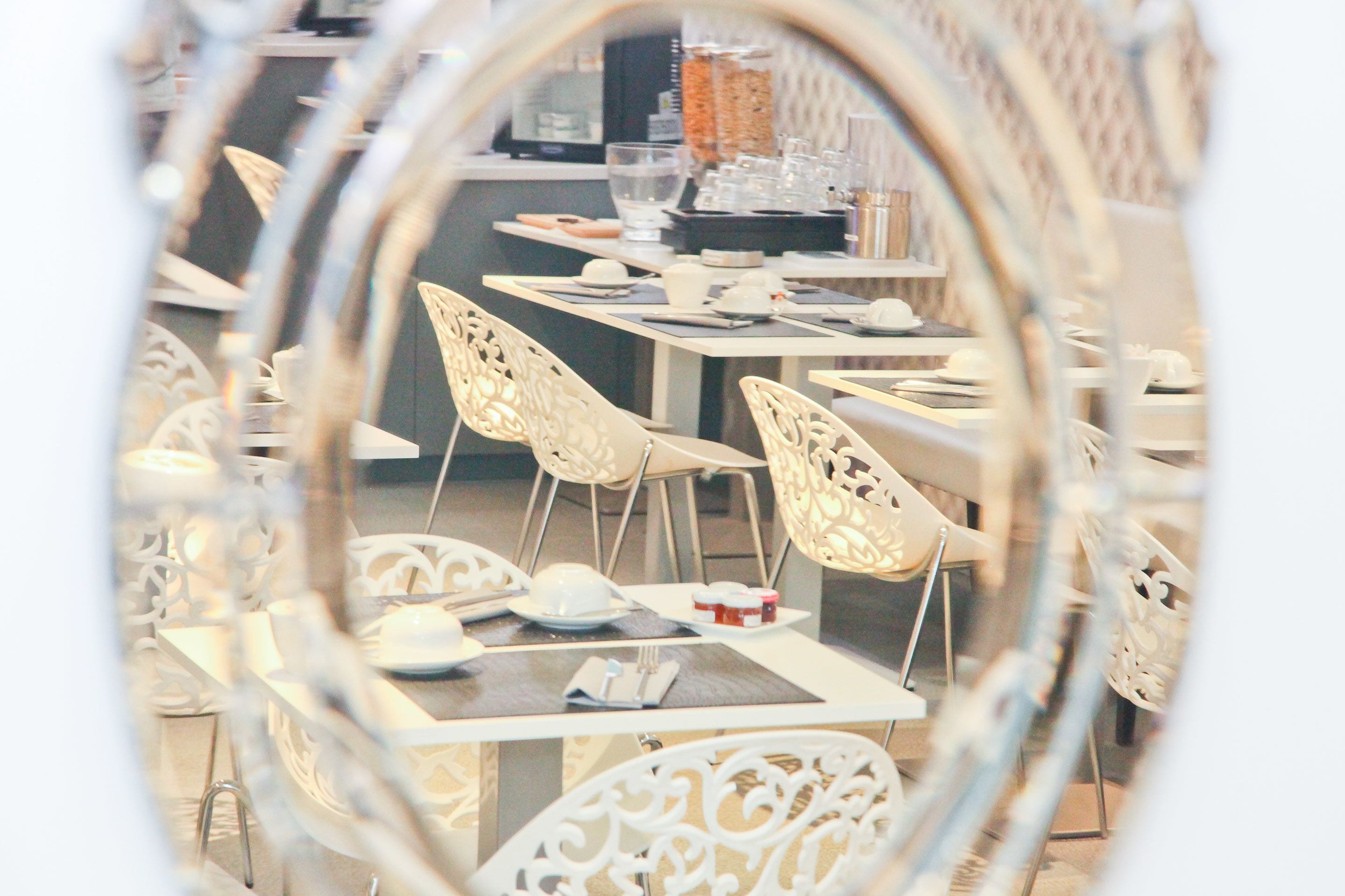 daily buffet breakfast (eur 16 per person)