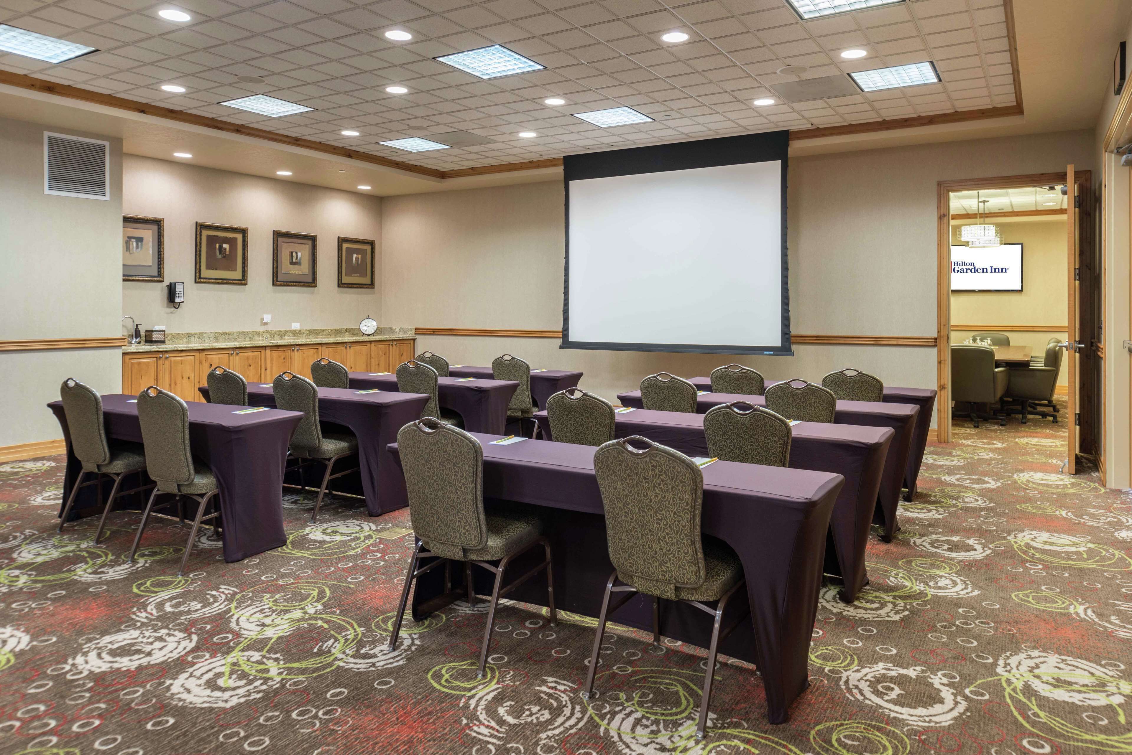 Meeting facility