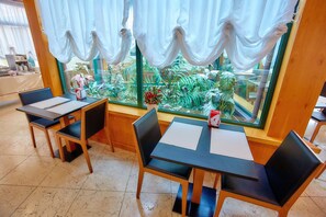 Daily local cuisine breakfast for a fee - Hotel Riviera dei Dogi (Mira)