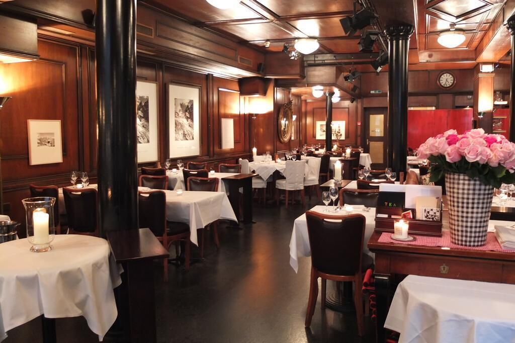 Café da manhã continental diário (CHF 15.00 por pessoa) 