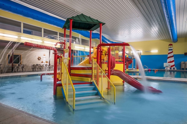 2 indoor pools