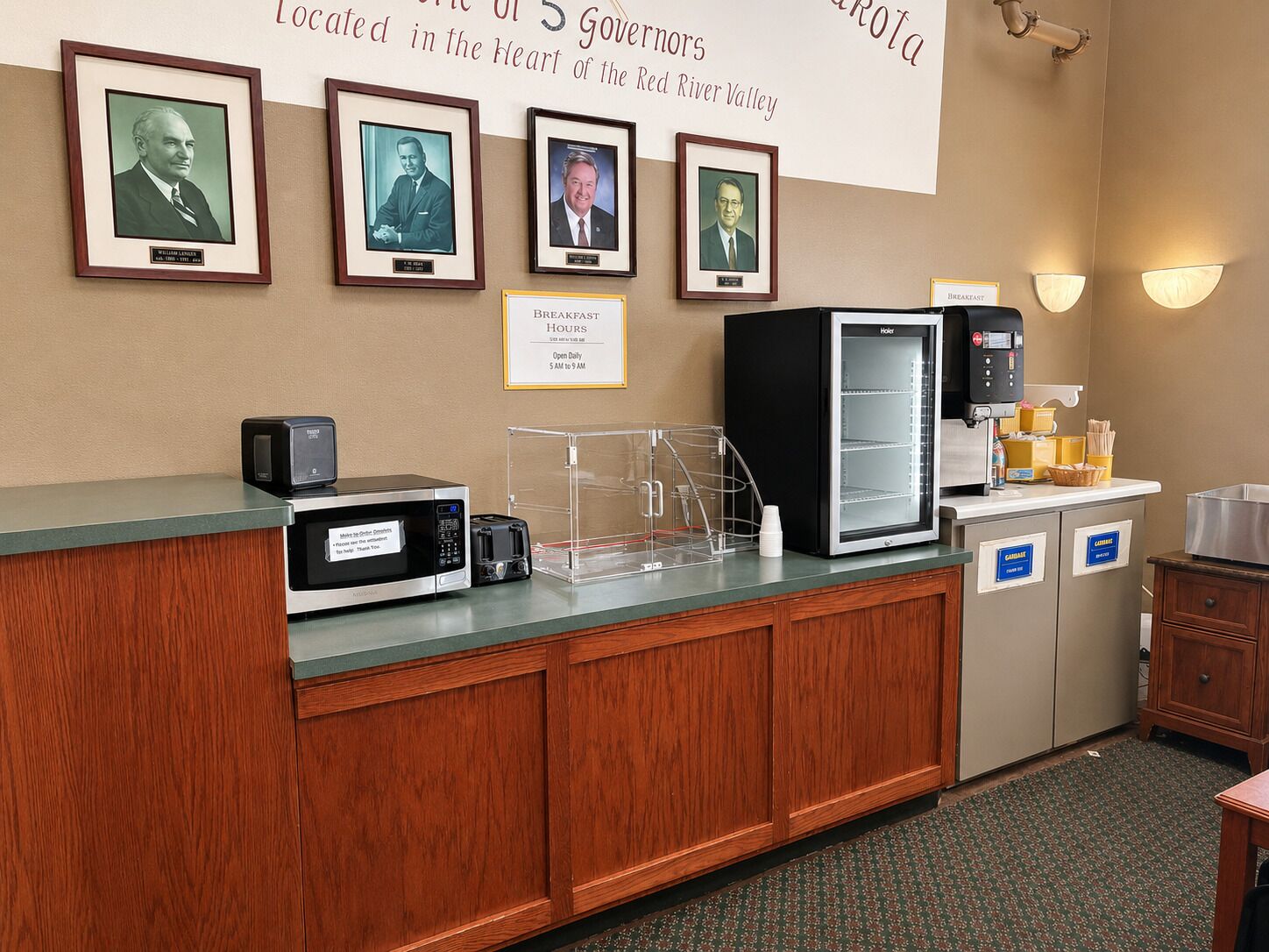 Free daily continental breakfast