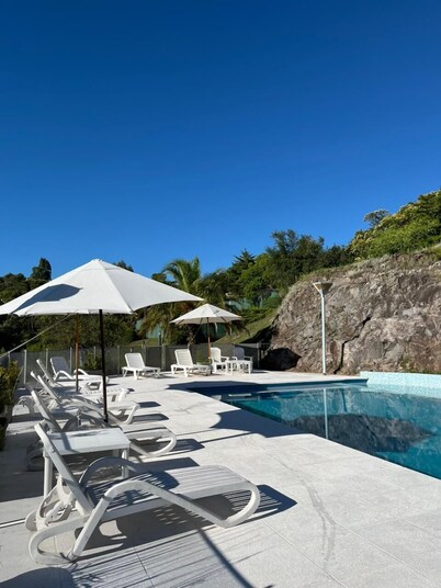 Howard Johnson Rio Ceballos Hotel Casino