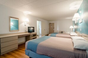 Free WiFi, bed sheets - Big Springs Inn (Big Springs)