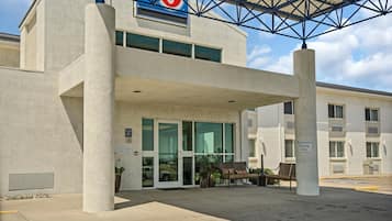 ูุงุฌูุฉ ุงูู
ูุดุฃุฉ