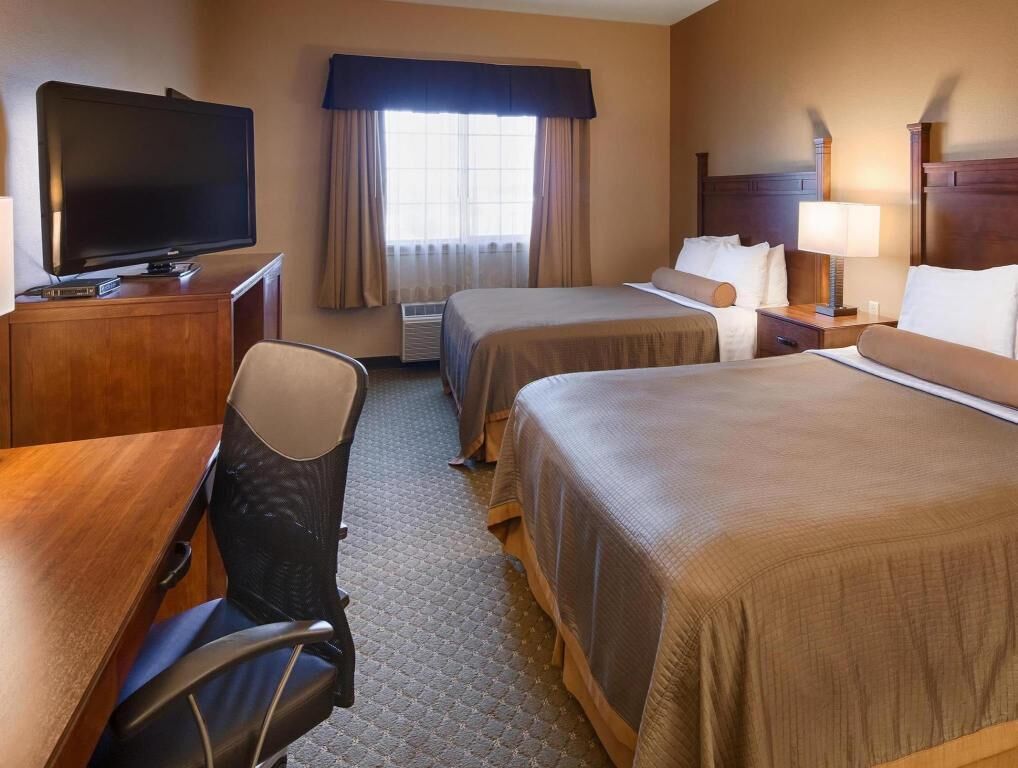 Literie de qualité, bureau, espace de travail pour ordinateurs portables