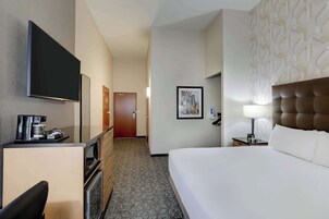 Room, 1 King Bed, Accessible (Roll in Shower) | Desk, blackout drapes, iron/ironing board, free cribs/infant beds