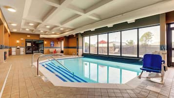 Piscina interna, piscina externa